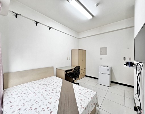 爬一下超美💖小資首選可租補大面窗採光衛浴窗💖大空間 - Image 7