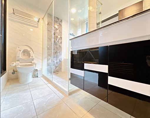 可租補入戶籍●西屯逢甲輕屋齡●質感大一房車位 - Image 8