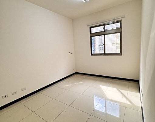 💕💕💕室內空間大可住辦有一車位💕💕💕 - Image 5