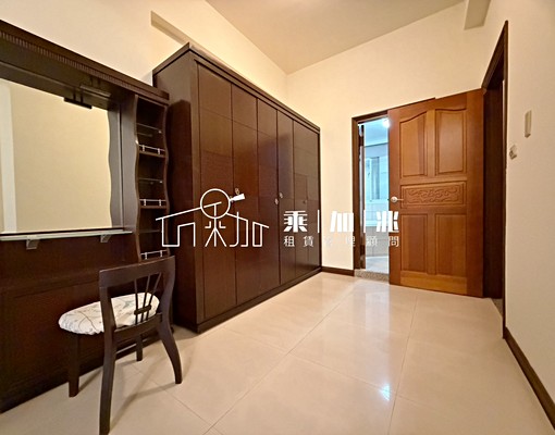 💥乘加兆小萬💥和你有緣的家🫧中西區5房車庫透天✅浴缸 - Image 8