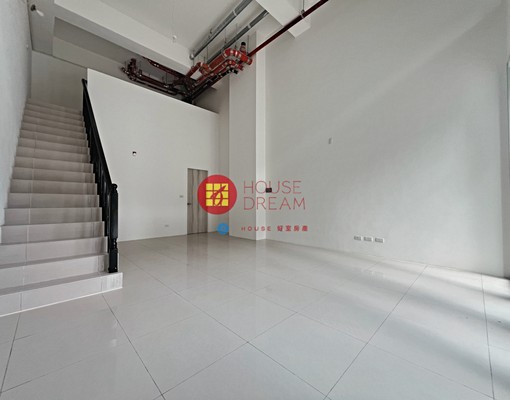 【好室房產】(頭份)公園區店面~* - Image 2