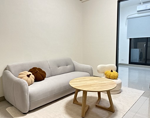 美術館新穎兩房含車位 - Image 3