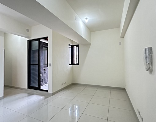 🏡租房也能擁有詩意!極簡美學,打造城市中的心靈綠洲🌱 - Image 3