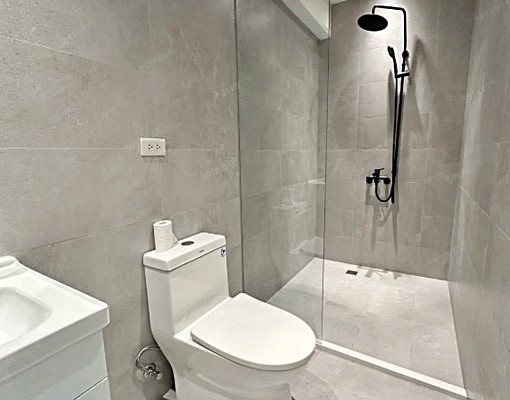 🔥新民街學生合租首選|整層住家・大客廳・可養寵🔥 - Image 8