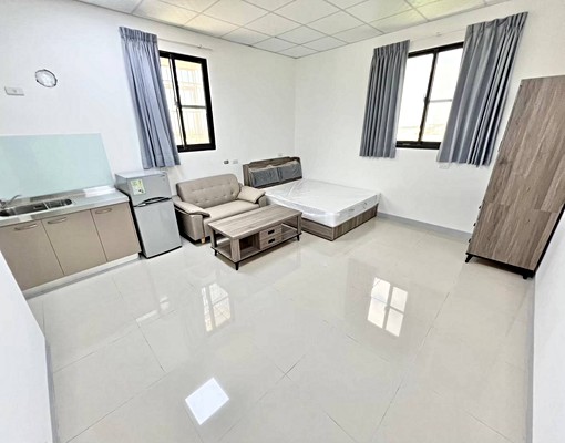 獨立衛浴-遊園南路❄一年起租-電梯大套房 - Image 2