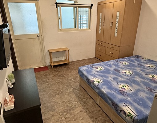 民本街獨立陽台套房出 - Image 2