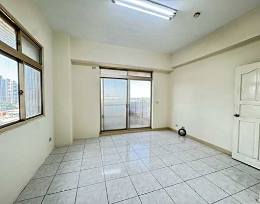 八里山海觀三房*近市中心/台北港/左岸 - Image 4