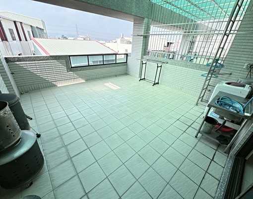 蔣蔣✨烏日9年屋雙車大面寬漂亮別墅⭐臨路 - Image 12