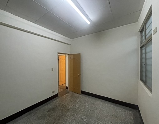 【仲霖團隊】內科附近靜巷公寓一樓I麗山國小國中學區 - Image 8