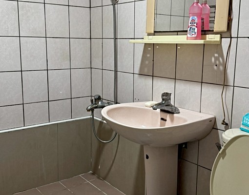 社區大樓環境寧靜.通風採光佳(可依照需求分租) - Image 11