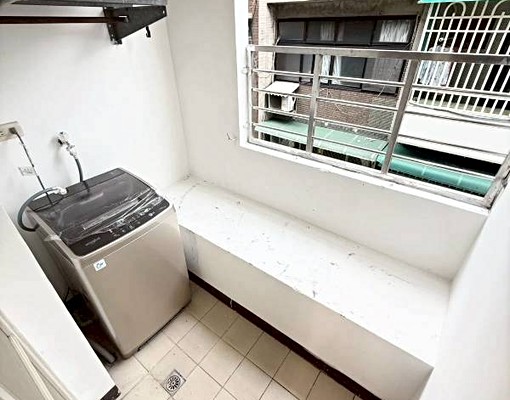 運動公園旁溫馨美屋💯💯💯租補✅ - Image 8