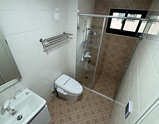 房東自租🌈全新電梯大樓🌈平面車位 - Image 4