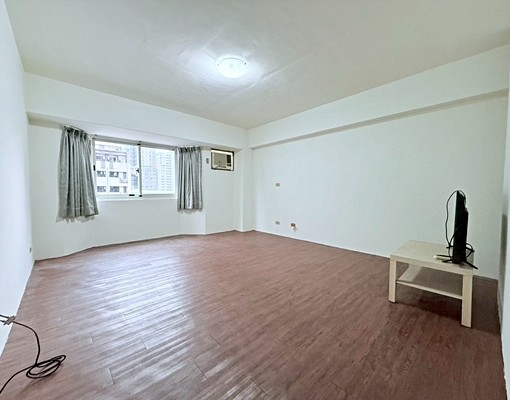 走路捷運崇德文心站套房可租補(含水費、網路費)可貓禁菸 - Image 4