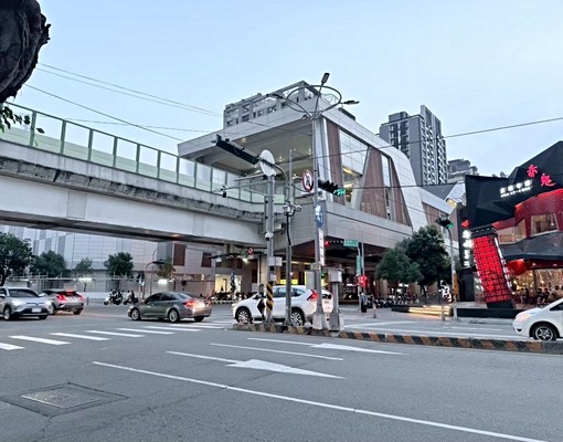 走路捷運崇德文心站套房可租補(含水費、網路費）可貓禁菸  - Image 11