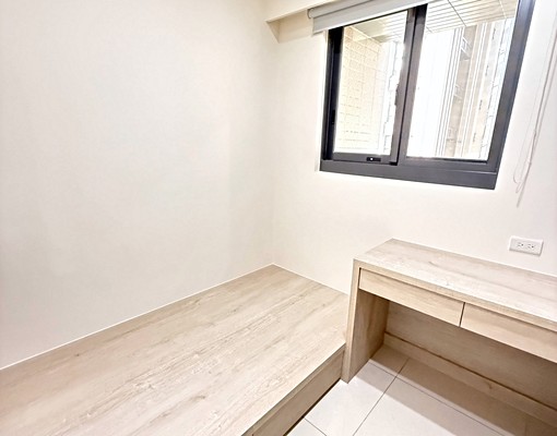 🏠近海山捷運站✨全新裝潢電梯三房雙衛浴✨含平面大車位 - Image 11