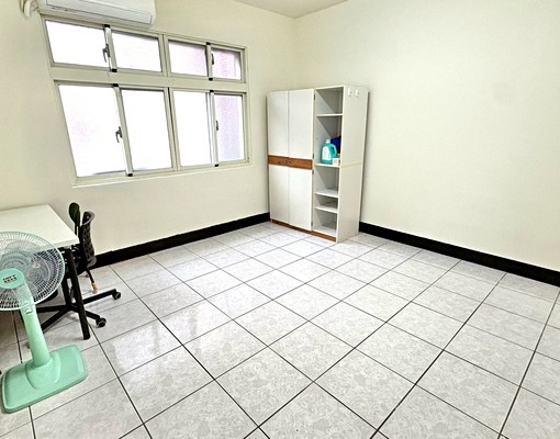 稀有邊間採光大3房/永安市場捷運站/社宅免仲介費可租補 - Image 5