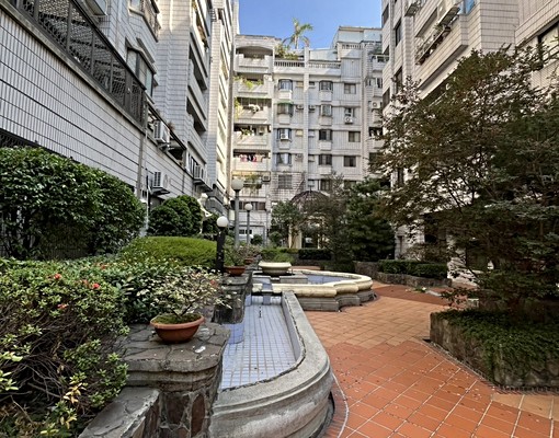 新民高中#優質大三房#採光良好#可入籍#禁菸#禁寵#禁神明廳 - Image 1