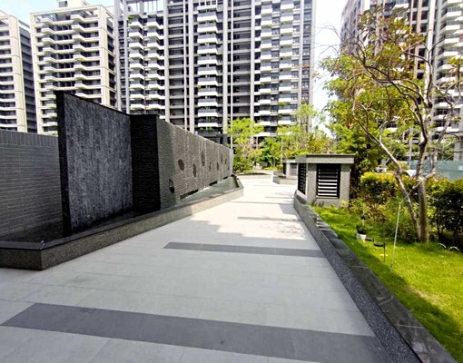 名仕鈺苑★台積電捷運宅輕奢裝潢3房+平面車位★全新未住 - Image 2