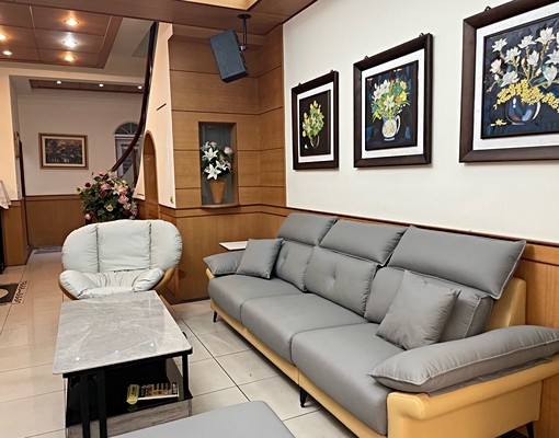 百坪高檔裝潢透天厝、近交流道、離學校近 - Image 4