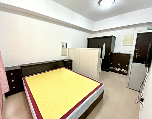 淡水站前走路就到.可租屋補助.垃圾代收.獨立陽台.台水台電 - Image 3