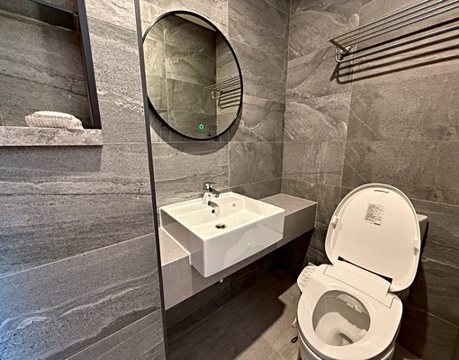 【杰速找房】全新翻修陽台獨洗套房 - Image 12