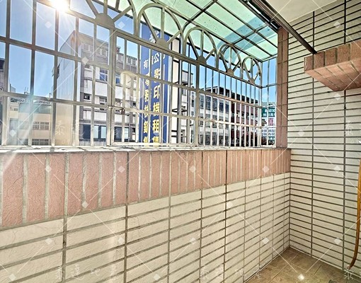 TD💫東區✨全室重新裝潢✨適合分租工作室、辦公室 - Image 8