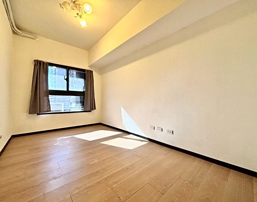 可租補戶籍🔥大三房簡配✅華麗溫馨風✨平面車位💯 - Image 10