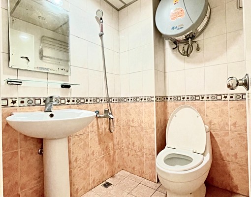 可租補❤陽台獨洗曬❤小資套房❤近大立光東海 - Image 2