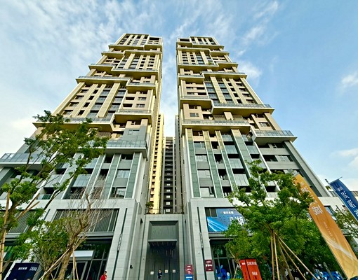 💕Lalaport旁💕湖濱城全新三房平車💕可寵可租補 - Image 12