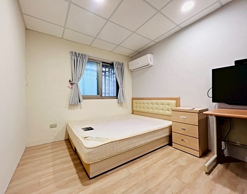 板橋🚝變頻冷氣✅採光通風/小資首選🏘️生活機能佳 - Image 2