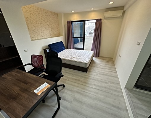 屋主自租/可寵/獨洗獨曬/電梯/樹孝商圈/雙面採光/大陽台 - Image 5