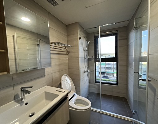 河堤世界最美邊間格局|2房2衛採光佳|近大樂量販 - Image 5