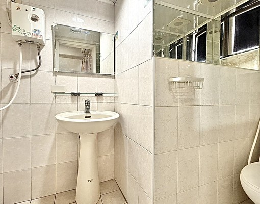 近曉明🔥秒殺台水電套房、獨洗曬🏡🉑租補👑社區可租車位 - Image 9