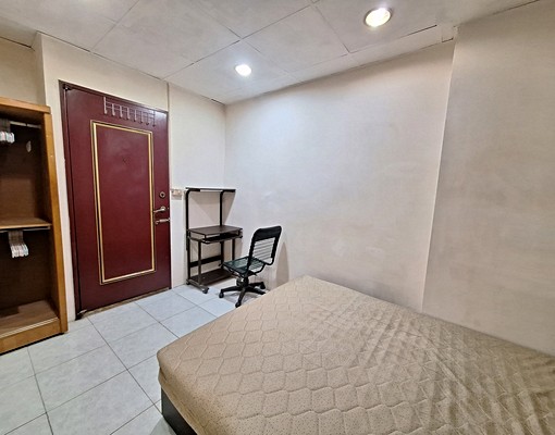 台北橋捷運。3樓。獨立洗。7200套房出租 - Image 1