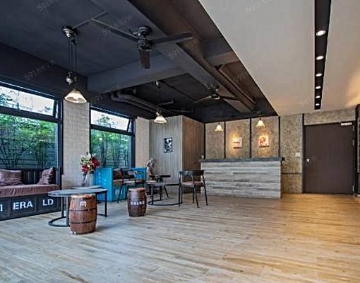 蓋好全新未住 全新家具家電空間大，客廳房間  陽光 - Image 2