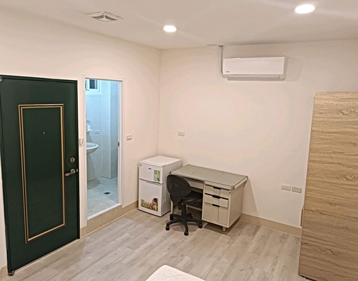 板橋南雅夜市套房出租 - Image 1