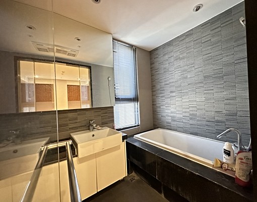 文心崇德⇪雙衛浴有浴缸⇪高樓層系統櫃⇪車位可租 - Image 12