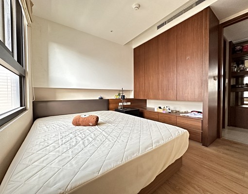 文心崇德⇪雙衛浴有浴缸⇪高樓層系統櫃⇪車位可租 - Image 8