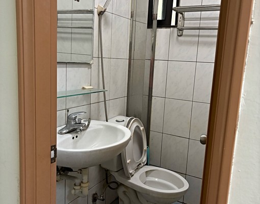 R3捷運站套房,不租外籍移工 - Image 6