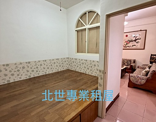 新埔民生1F門前可停車住、店、辦板橋裕民夜市商圈屋況 - Image 4