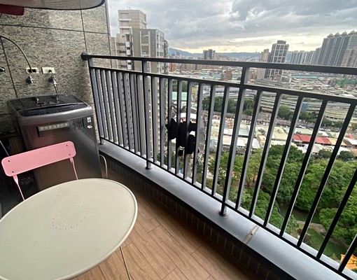 😍絕美高樓景觀!有陽台捷運2分鐘電梯大樓有代收獨立大套房! - Image 11