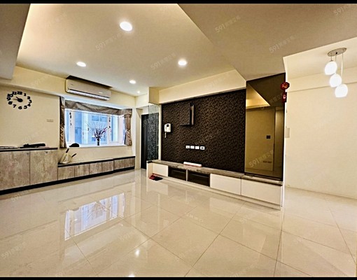 徐匯中學高檔裝潢大三房/可租補。另有車位出租 - Image 2