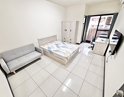 馬卡龍勤益💖全新未住電梯💖可租車位💖機車位 - Image 1