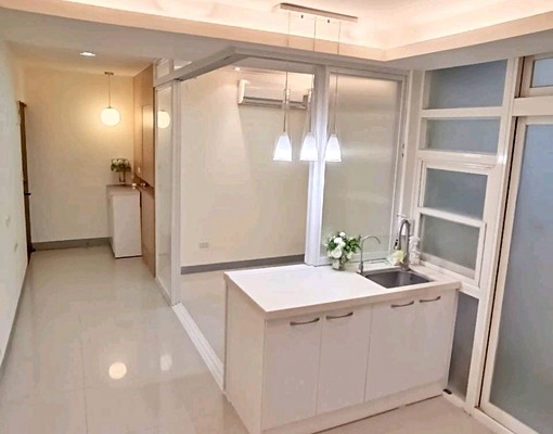 近港墘站2房.裝潢新.乾溼分離.陽台.可租補 - Image 1