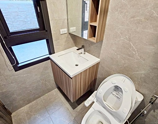 新裝潢空屋新光田醫院租金含車位可租補營登近國三 - Image 4