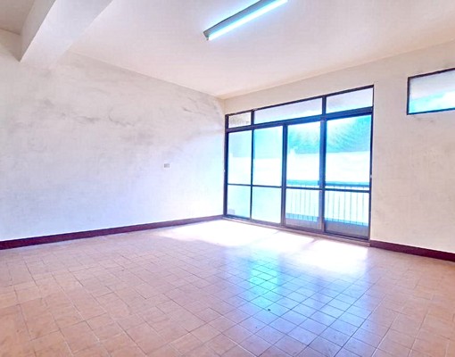 近仁德交流道❤中山路全棟透天金店面❤可餐飲-歡迎賞屋 - Image 6