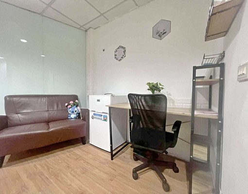 捷運中和週邊商圈🍍拎包入住🍍以馬內利 - Image 1