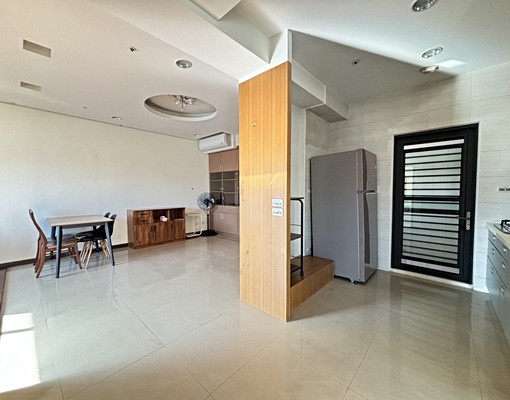 北屯👍黃金區域👍有平車✨可租補❤️大間採光好 - Image 3