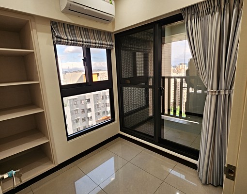 世界花園◆新屋◆景觀美宅◆捷運海山站◆三房車◆可租補入籍 - Image 8