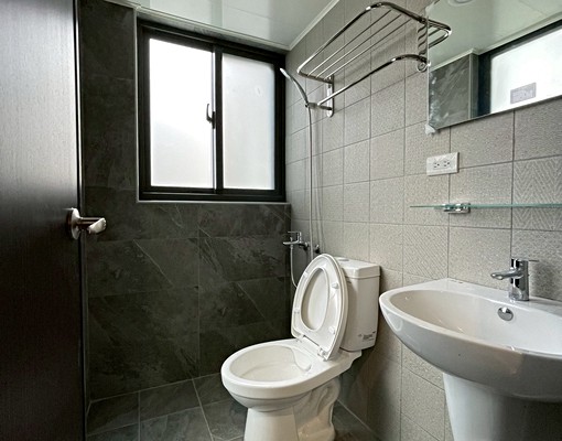 水湳中清捷運站全新交屋套房 - Image 6